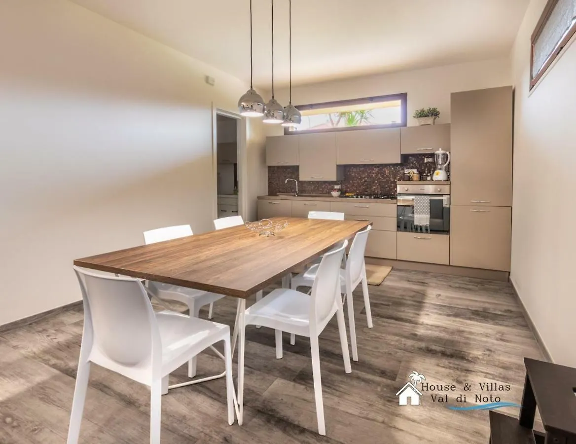 אבולה House&Villas - Magnolia דירה