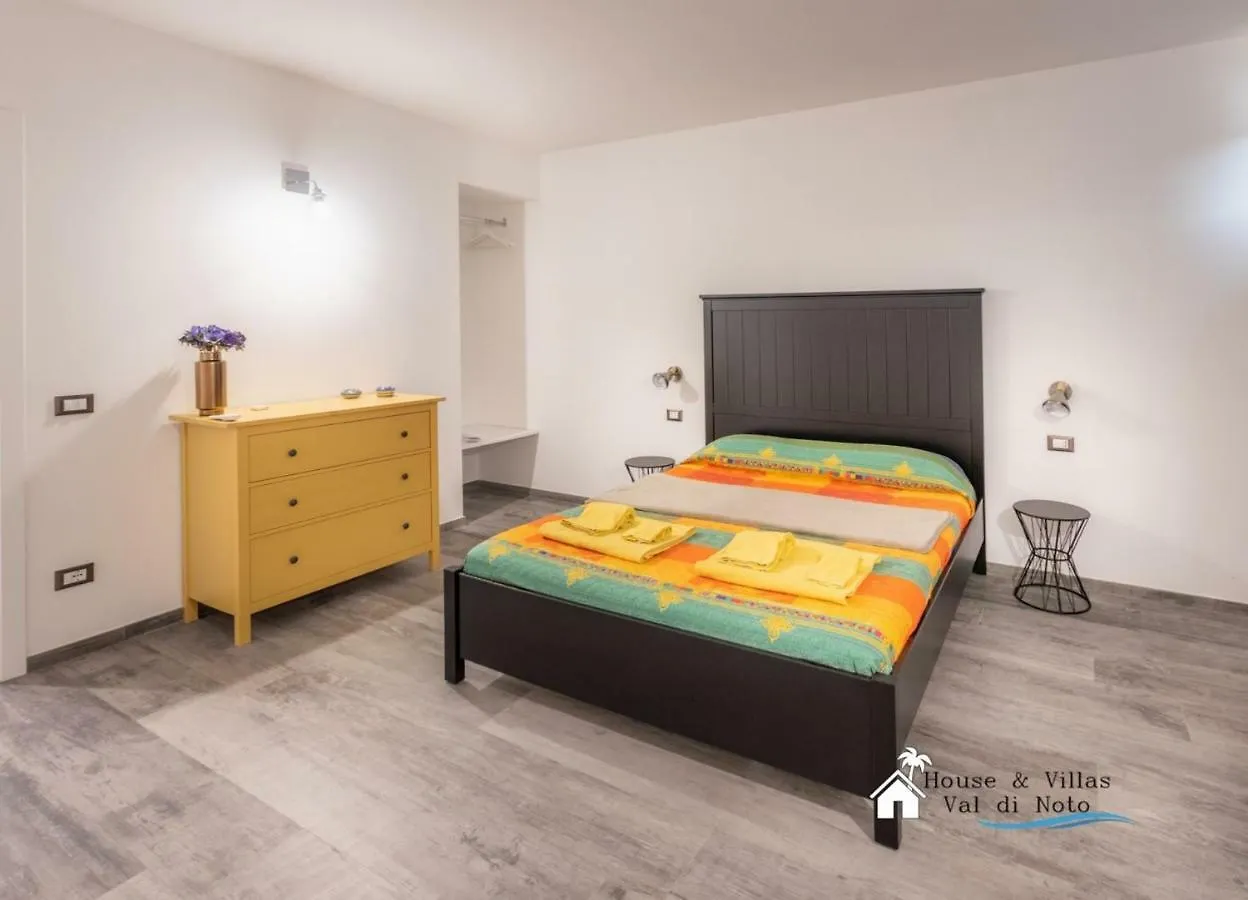 דירה אבולה House&Villas - Magnolia איטליה